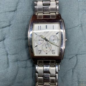 Guess men watch, silver color